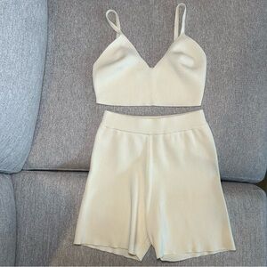 Adanola Crop Top and Biker Shorts Set Cream Size Small